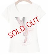 ピンクのトウシューズ柄のTシャツ　